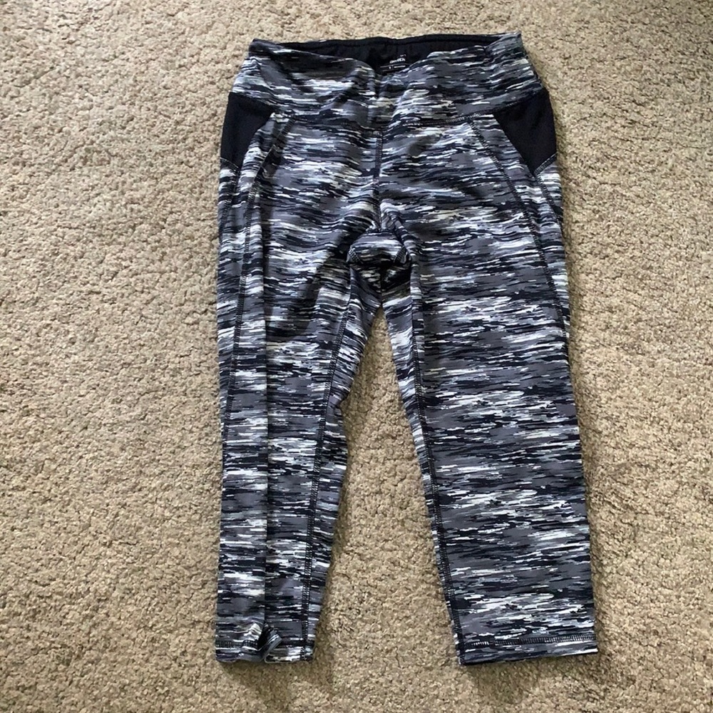 Exercise Capri pants